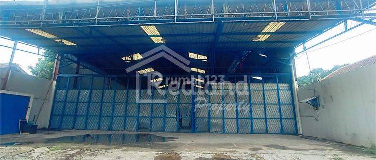 Gudang di Dr Cipto , Semarang Si 6330 1