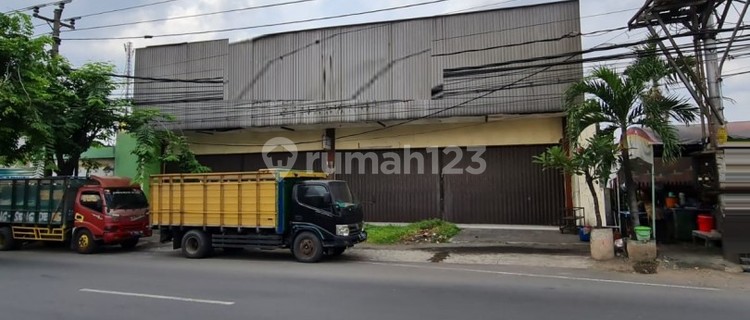 Warehouse on Brigjend Sudiarto, Semarang Vn 3147 1