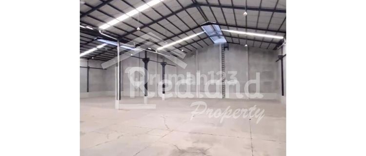 Warehouse in Kic Gatot Subroto Phase V, Semarang (Si 8421) 1
