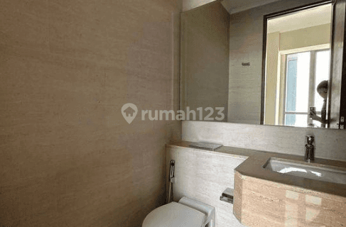 Apartemen Taman Anggrek 3 BR Bagus Siap Huni 135m 1