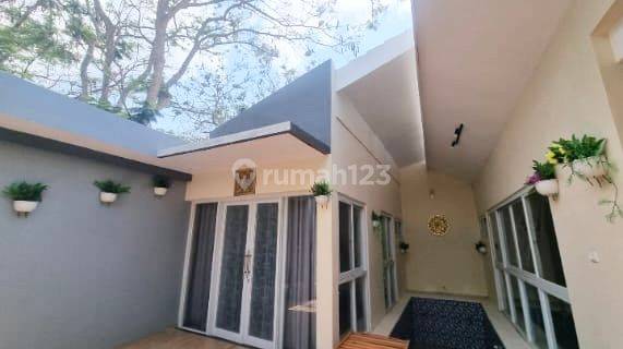 Minimalist villa for sale in Ungasan Bali 1