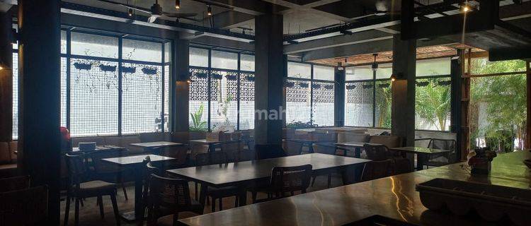 FOR RENT COMMERCIAL BUILDING IN BERAWA FORMER RESTAURANT (AN) 1