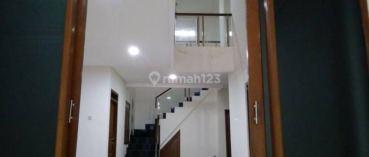 Dijual Rumah Lux Mewah Modern 2 Lantai di Sumber Sari 1