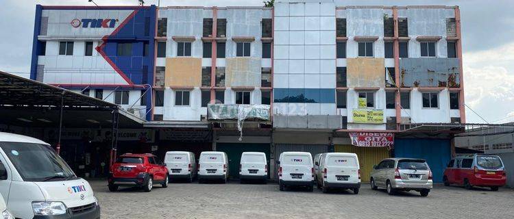 Ruko 3 Lantai di Jl Merdeka, Tangerang 229,5m Bagus SHM 1