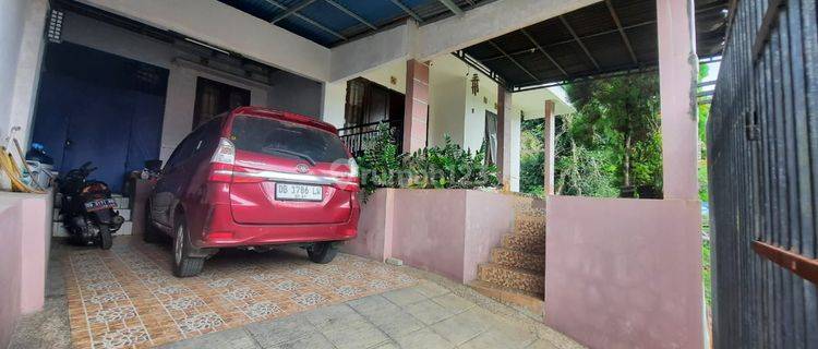 Rumah Bagus Unfurnished Shm Di Puri Camar , Manado 1