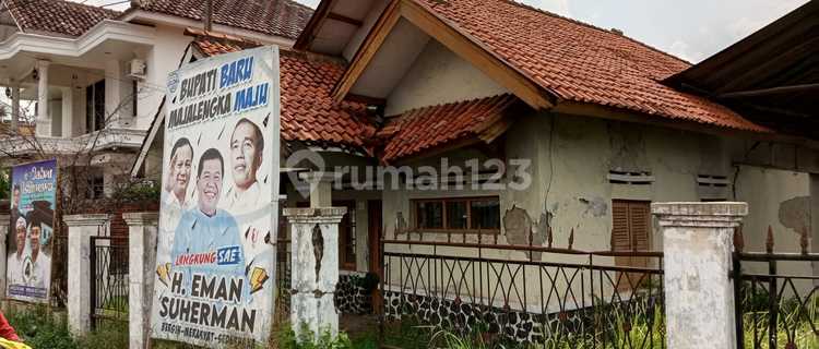 Strategic House. Beside the Main Road. Jatiwangi Majalengka. 1