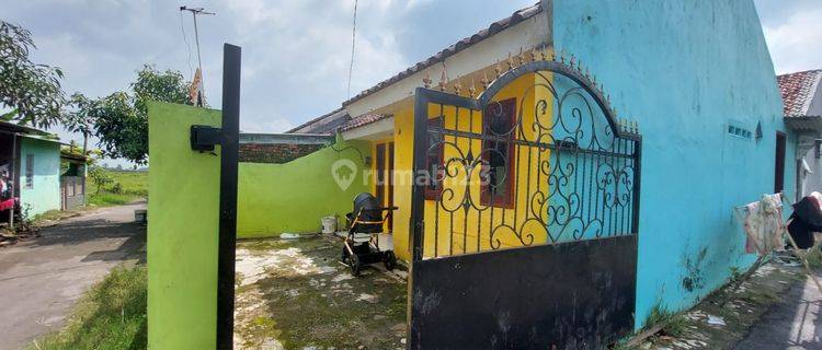 Rumah di Perumahan Taman Pelangi, Cirebon 1