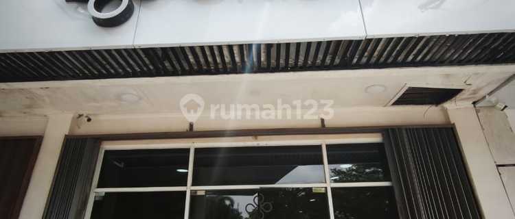 For Sale: Shop House, Former Beauty Clinic Inside Cirebon City Mall Area 1