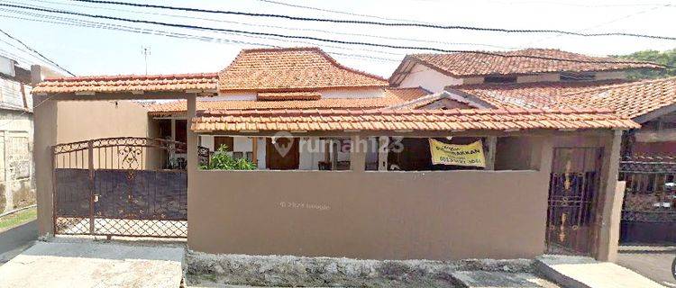 Dijual Rumah di Jl. Kusnan, Cirebon 1