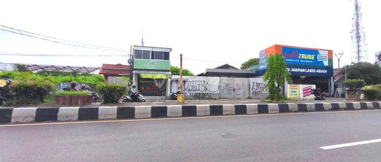 Dijual Gudang Hoek di Jl. Brigjen Darsono, Cirebon  1