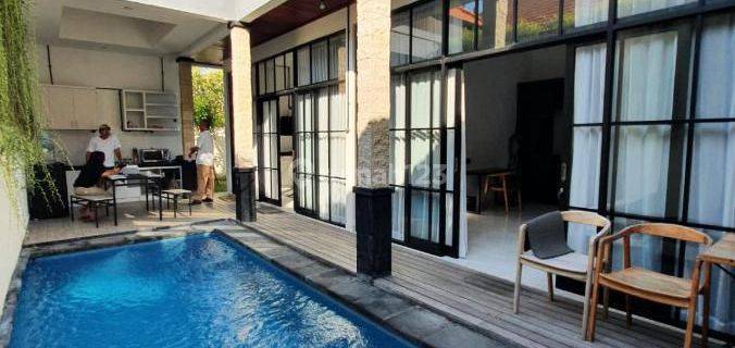 Di Sewakan Villa Petitenget 2 Bedroom  Furnished SHM - Sertifikat Hak Milik 1