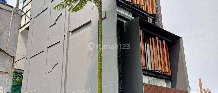 Rumah di Mampang 3 Kt 4km Mampang Jakarta Selatan 1