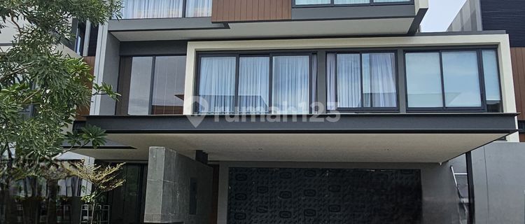 Lowest Price In Lyndon Navapark Bsd Ready To Live Elevator Already Installed 1