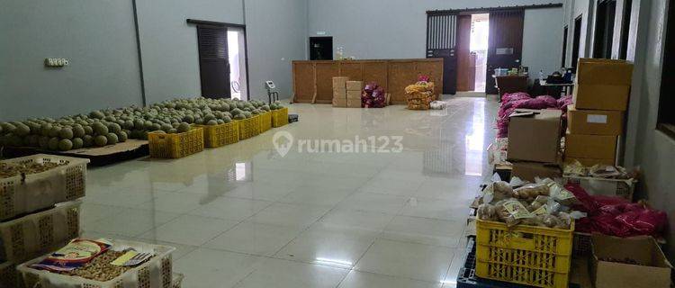 Dijual Gudang Siap Pakai di Ring Road Utara,Teluk Pucung, Bekasi Utara
 1