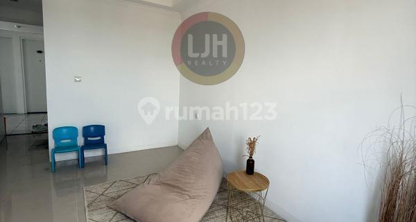 1 Unit Apartment Paltrow 1