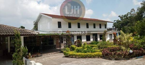 Villa di daerah Gedongsongo 1