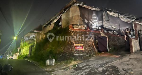 Bangunan Rumah Cocok untuk Usaha di Jalan Sriwijaya 1