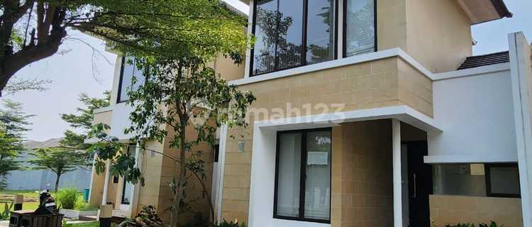 For Rent Nice House, Furnished Ready to Live in at The Avani BSD 1