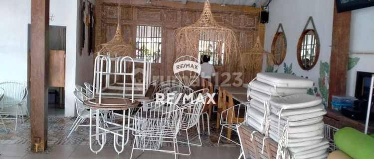 Restaurant Business Takeover Opportunity For Rent In Batu Bolong, Canggu 1