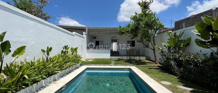 Charming Villa For Rent, Canggu Area 1