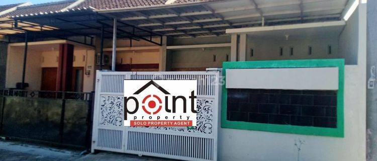 Rumah Bagus Terawat Siap Huni Daerah Solobaru 1