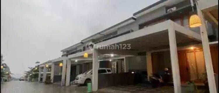 Rumah dengan pemandangan kota Bandung di Awiligar 1