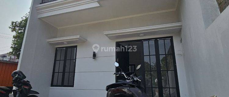 Rumah 2 Lantai Dekat Grand Depok City  1