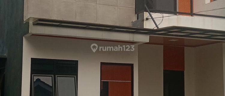 Rumah Take Over 2 Lantai Dp 40jt Aja Dekat Stasiun Citayam Depok  1