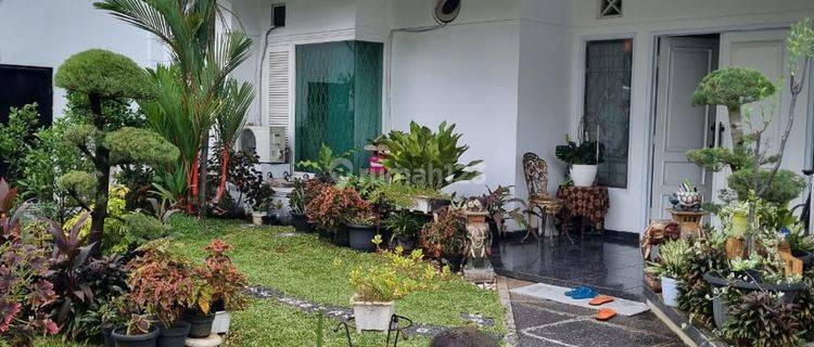 Di Jual Rumah Tinggal Plus Kontrakan 8 Pintu Tersewa Penuh 1