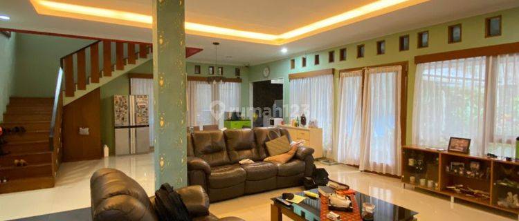 Rumah Gegerkalong Permai Furnished 2 Lantai Harga Sangat Murah Kondisi Siap Huni  1