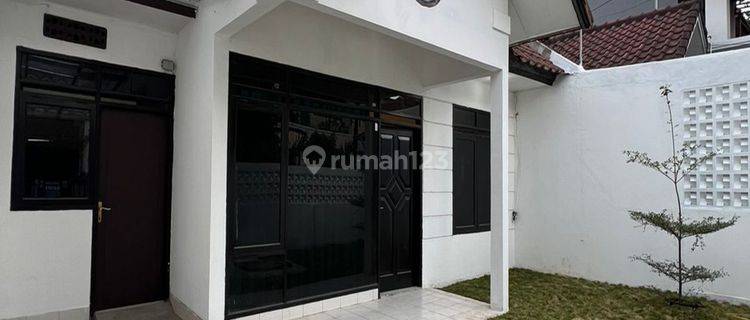 Siap Huni Minimalis Baru Renovasi Jarang Ada Harga Murah Komplek Mewah 1