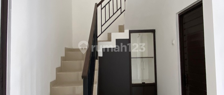 New Minimalist 2-Story House, Central City Location, Strategic, Main Road Access 1