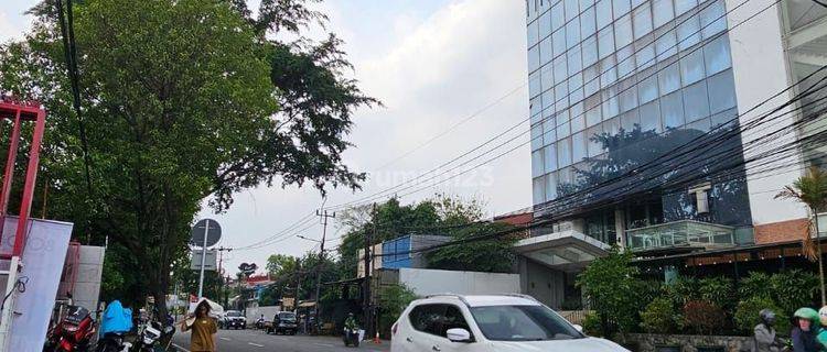 Tanah komersial di bawah njop di kawasan kebayoran lama  1