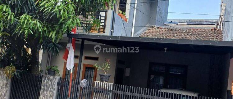 Rumah Siap Huni Terawat Di Antapani Bandung  1