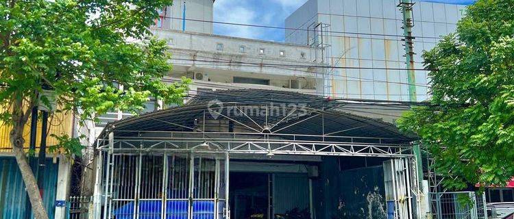 Disewakan Rumah Komersil di Jalan Kedungsari Dekat Tunjungan Plaza 1