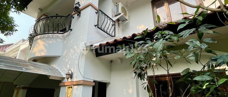 Modern Serene 2-Story Strategic House in Puri Sriwedari Cibubur - Freehold Certificate 1