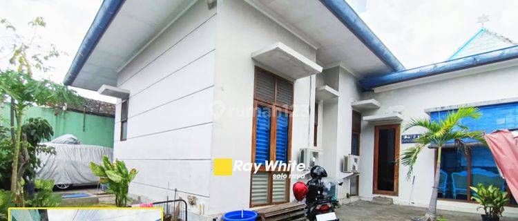 Dijual Rumah di Jebres, Surakarta 1