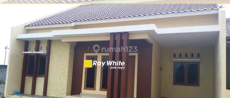 Dijual Rumah di Gedangan , Solo Baru 1