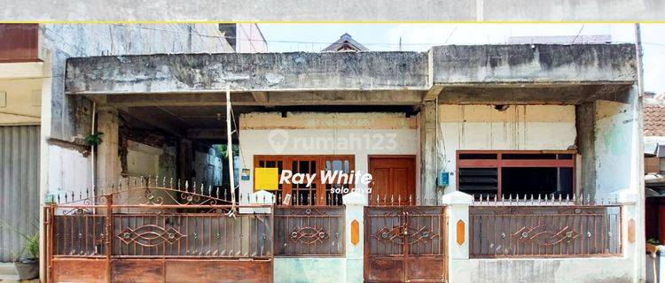 Dijual Rumah Bagus di Pajang, Laweyan , Surakarta 1