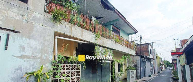 Dijual Rumah Bagus di Gandekan, Jebres , Surakarta 1