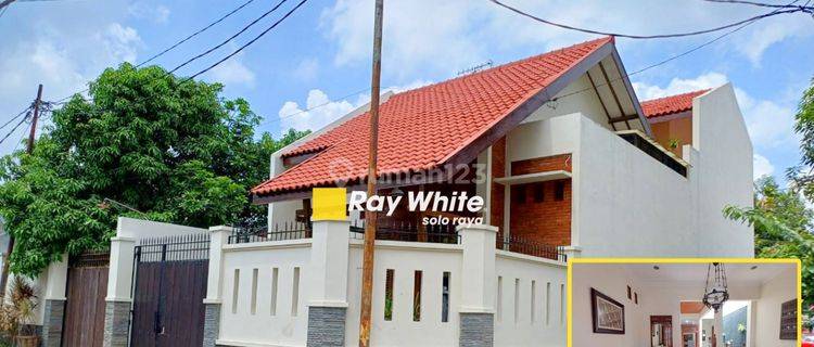 Disewakan Rumah Bagus Full Furnished Lokasi Strategis Cemani 1