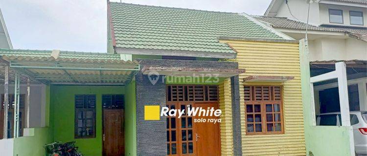 Dijual Rumah Siap Huni Lokasi Kwarasan Grogol Sukoharjo 1