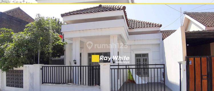 Rumah Bagus Harga Murah Siap Huni Lokasi Gedongan Colomadu 1