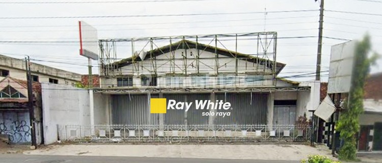 Shop House on Jl Utama Klaten Jogja Suitable for Office and Showroom 1