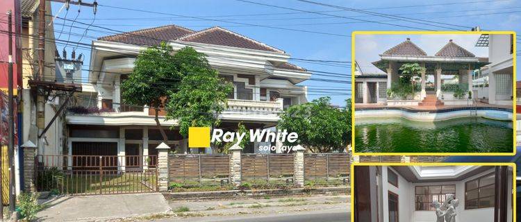 Rumah Mewah Ada Kolam Renang Tanah Luas Lokasi Pajang Solo  1