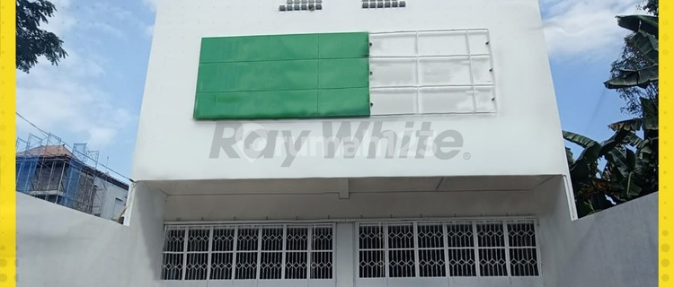 For Rent: 2-Story Shophouse, Well-Maintained, Move-In Ready, City Center of Solo. 1