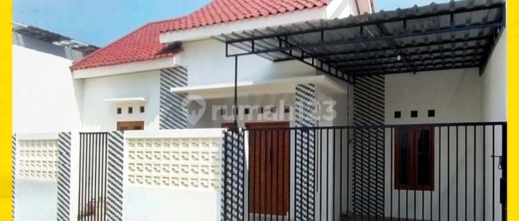 Rumah Baru Bangunan Modern di Laweyan Tengah Kota Dekat Fasum 1