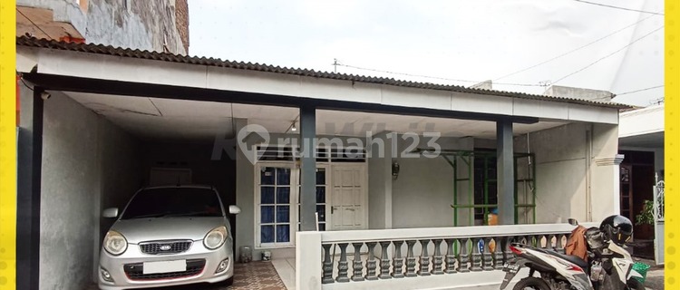 Simple House Cheap Price Ready to Live Location Jaten Karanganyar 1