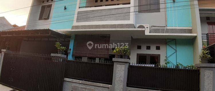 Rumah Nyaman Terawat 2 Lantai Semi Furnished Siap Huni Di Komplek Santosa Asih Bandung 1