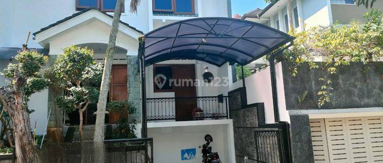 Rumah Bagus Minimalis 2 Lantai Full Furnished Siap Huni Bandung 1